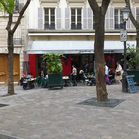 Apartment Rue Turgot *